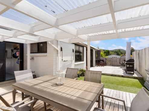 105 Everitt Crescent, Whangamata