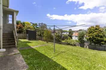 16 Westmere Crescent, Westmere