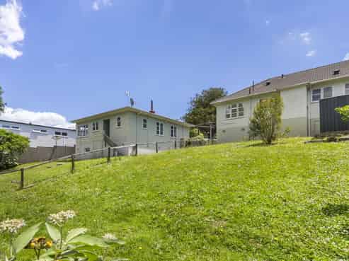 16 Westmere Crescent, Westmere