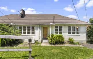 16 Westmere Crescent, Westmere