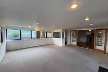 50 Franklyne Road, Otara