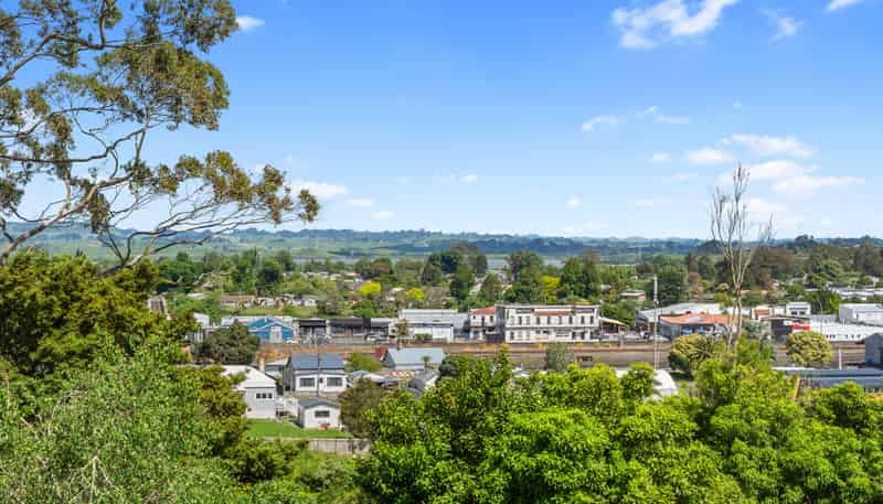 7 Dudley Avenue, Huntly