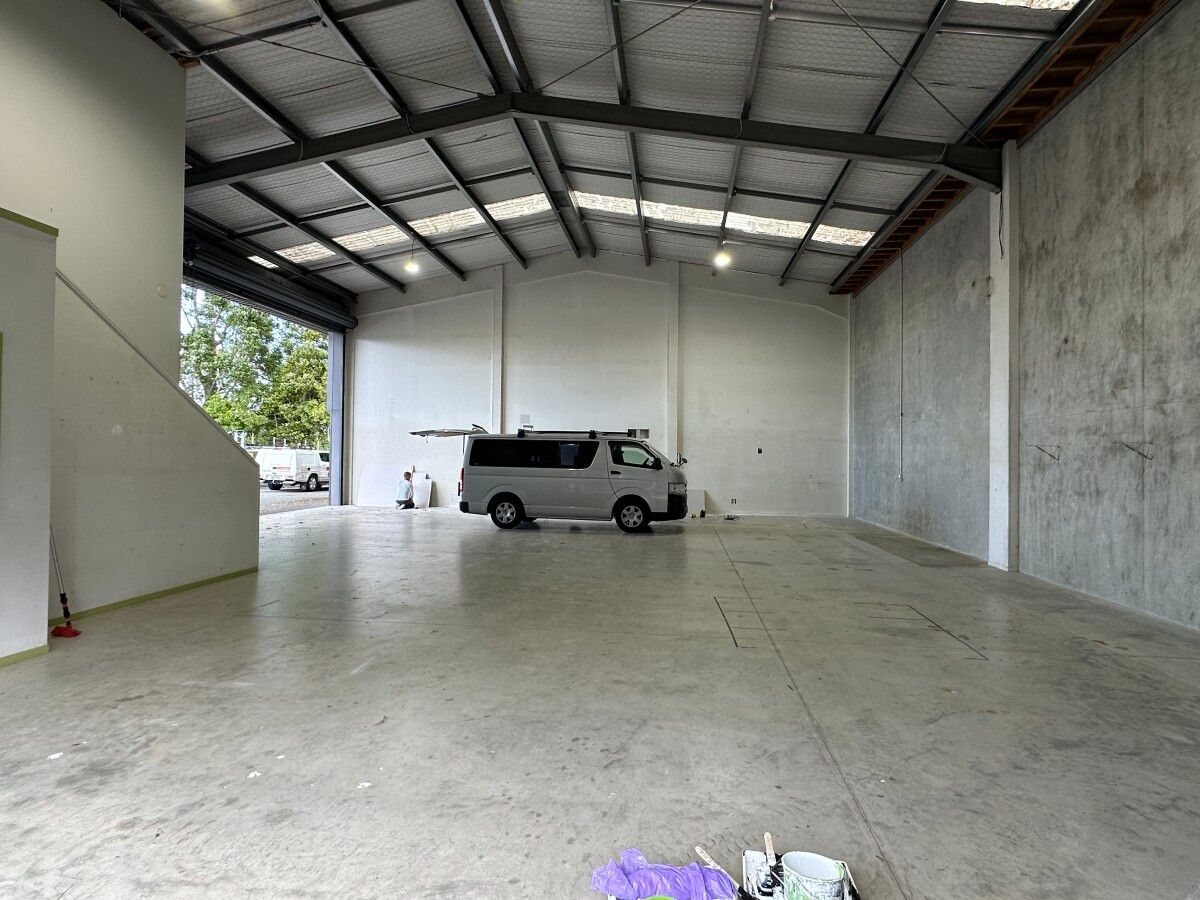 Drive-thru unit - motivated landlord - Ansicht 2
