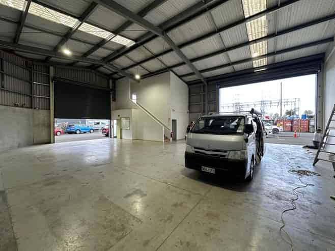 Available now! Modern unit with excellent access