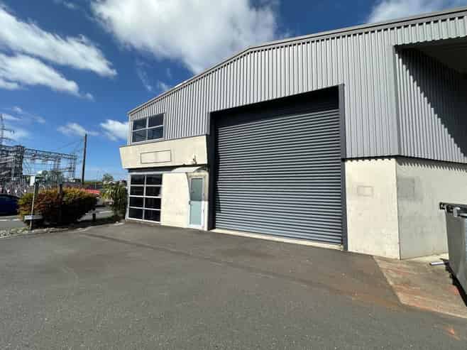 Available now! Modern unit with excellent access