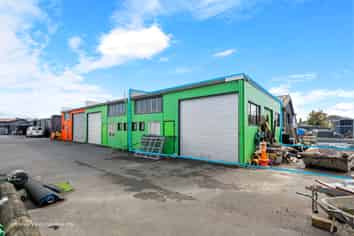 Unit D – Leased Investment (110m²)