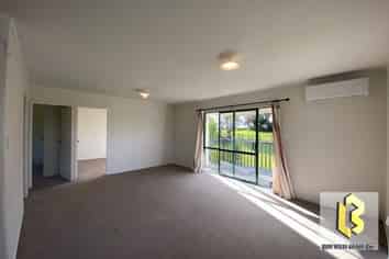 Auckland - Address withheld