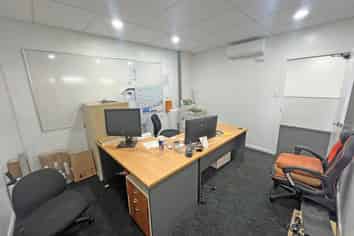 VERSATILE RETAIL, OFFICE, AND WAREHOUSE
