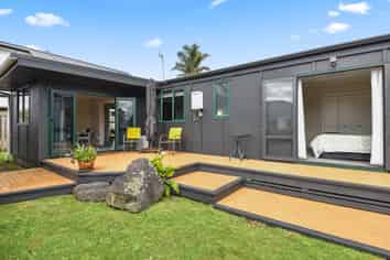 101 Fairy Springs Road, Fairy Springs