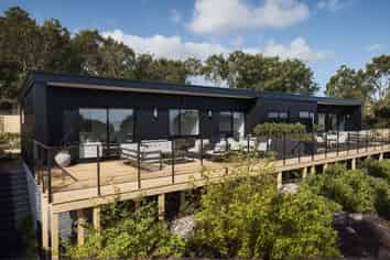 16 Hastings Grove, Wainuiomata