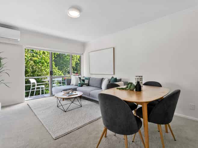 4/17 Cathedral Place, Parnell