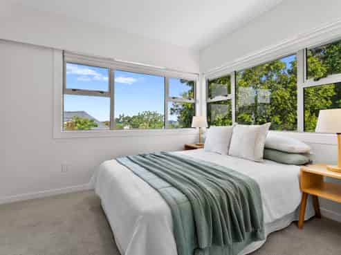 4/17 Cathedral Place, Parnell