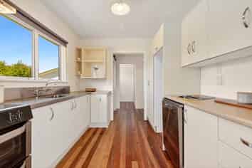 1/54 Golf Road, Tahunanui