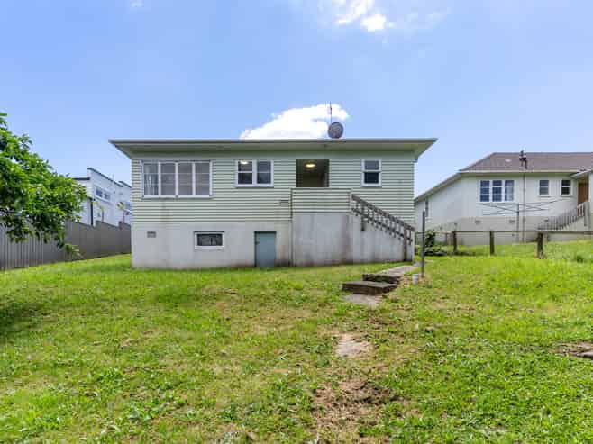 18 Westmere Crescent, Westmere