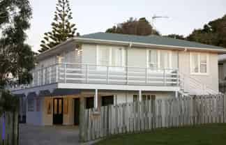 29 Tirowhanga Road, Paremata