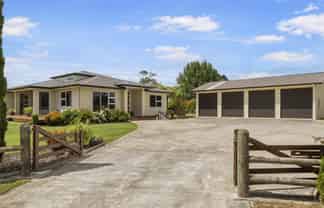 58 Royal Ascot Drive, Papamoa