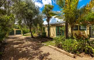 18 Tui Street, Oneroa