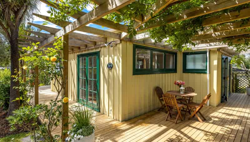 18 Tui Street, Oneroa