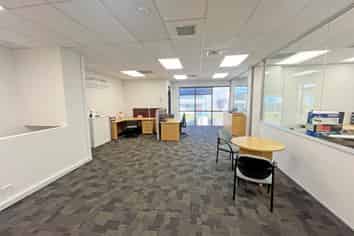 MODERN FIRST FLOOR PENROSE OFFICE
