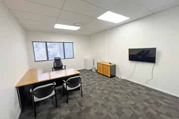 MODERN FIRST FLOOR PENROSE OFFICE
