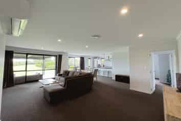 51 Jarrett Terrace, Leamington