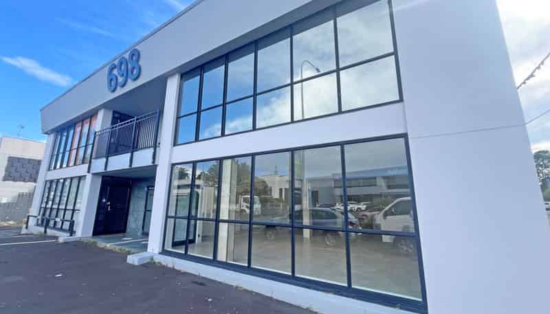 698 Great South Road, Penrose