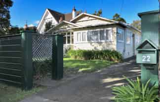 22 St Albans Grove, Woburn