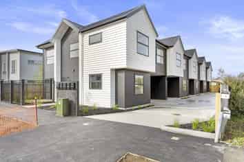 3/61 May Street, Hamilton East