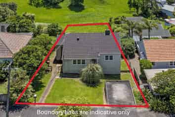 12 Godden Cresent, Orakei