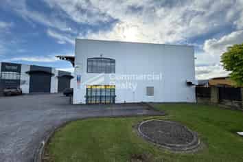 144Sqm Retail Warehouse On Trugood Drive