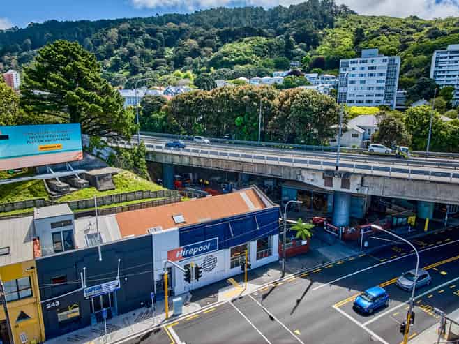 SH1 Billboard plus Commercial Property