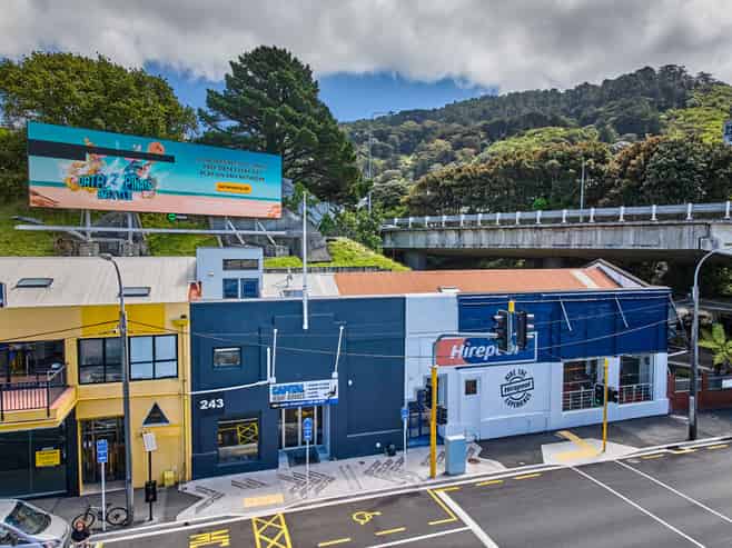 SH1 Billboard plus Commercial Property