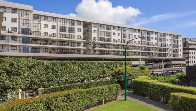 C504/176 Broadway, Newmarket