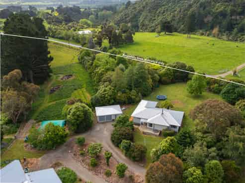 52 No 4 Line, Ashhurst