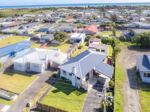 75 Cornfoot Street, Castlecliff