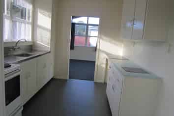 8 Mcquarrie Avenue, Manurewa