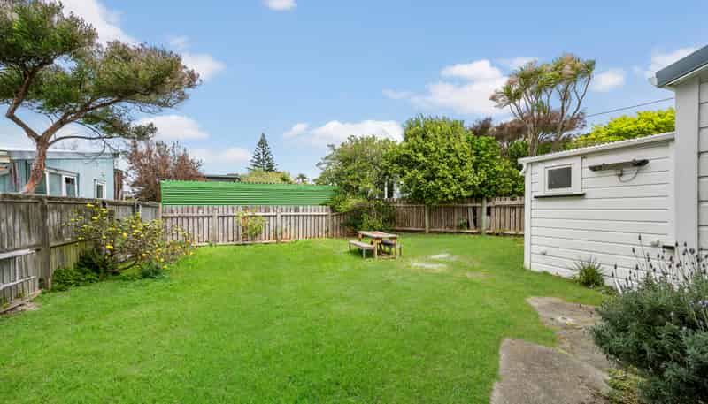 31B Hall Street, Newtown