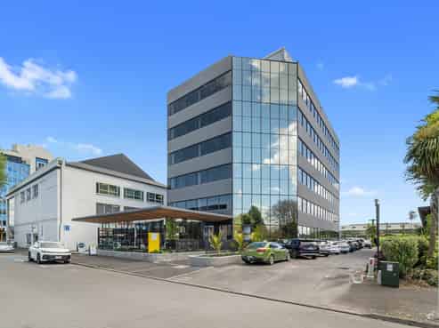 360 degree views from your office