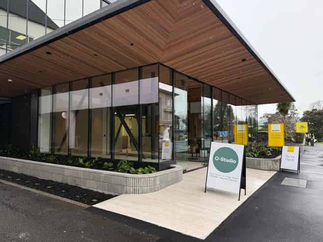 360 degree views from your office