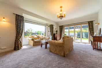 93 Poplar Street, Gleniti