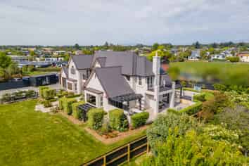 93 Poplar Street, Gleniti