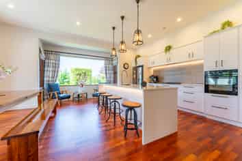 93 Poplar Street, Gleniti