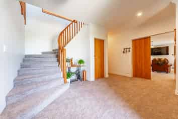 93 Poplar Street, Gleniti