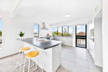 19 Alexandra Street, Riverhead