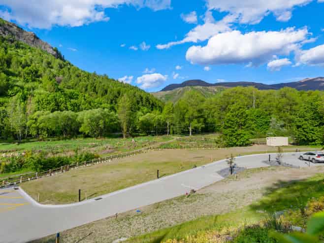 8/10/12 Gala Burn Lane, Arrowtown