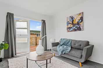 1/6 Atkinson Otahuhu, Otahuhu