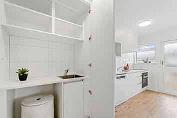 1/6 Atkinson Otahuhu, Otahuhu