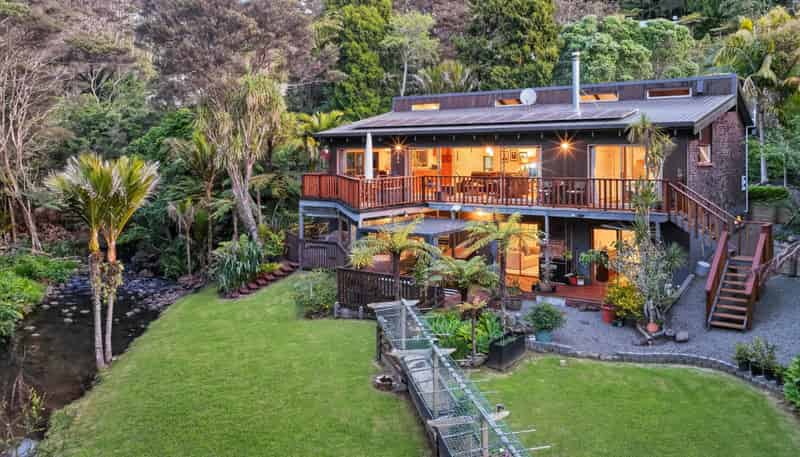 21 Opanuku Road, Henderson Valley