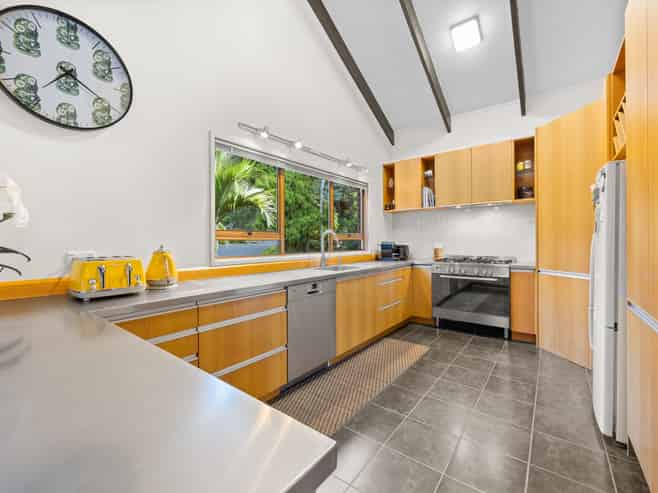 21 Opanuku Road, Henderson Valley