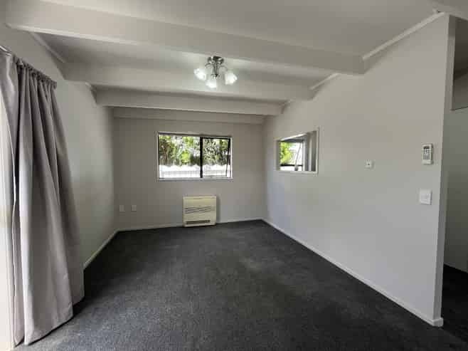 2/111 Heta Road, Highlands Park